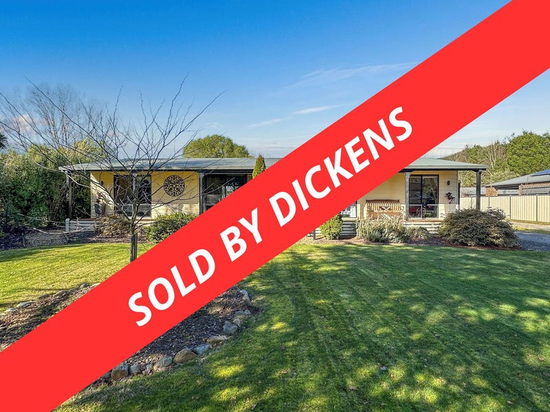 18 Bailey Street, Porepunkah, Vic 3740 Property Details