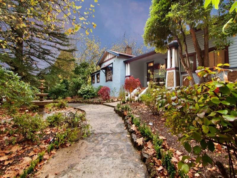 911 Brentwood Avenue, Blackheath, NSW 2785