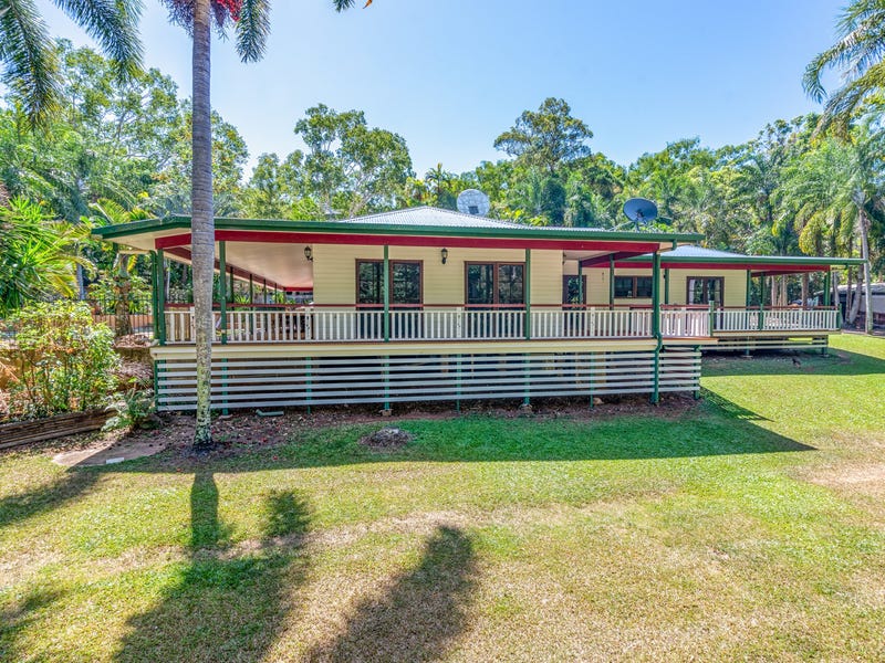1416 Nancy Close, Oak Beach, QLD 4877
