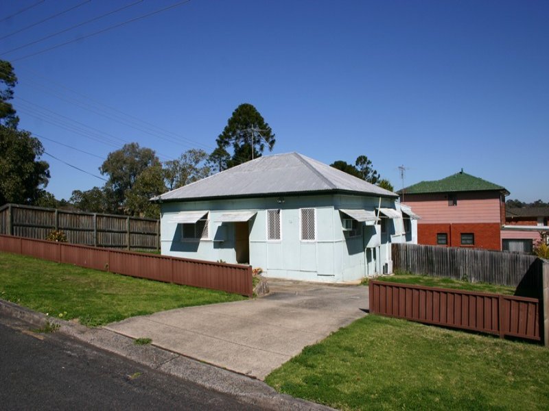 79 Lithgow Street, Campbelltown, NSW 2560