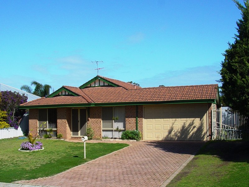 15 Parilla Court, Greenfields, WA 6210