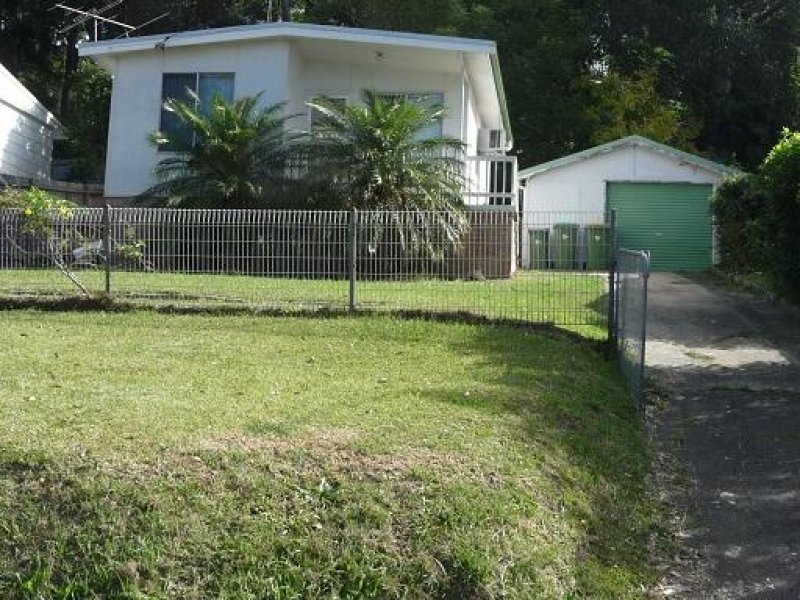 105 Broadwater Dr, Saratoga, NSW 2251 Property Details