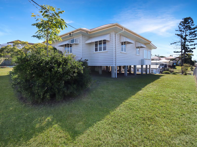 176 BLACKSTONE ROAD, Silkstone, Qld 4304 Property Details