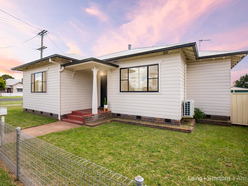 89 Bridge Street, Uralla, NSW 2358 Property Details