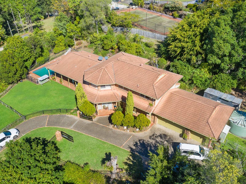 52 Veronica Drive, Tallai, QLD 4213