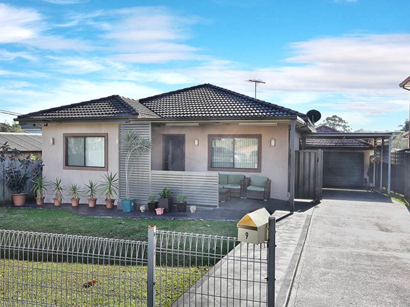 9 Rhodes Avenue, Guildford, NSW 2161
