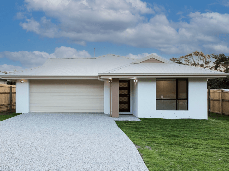 18 Trader Crescent, Cannonvale, Qld 4802 Property Details