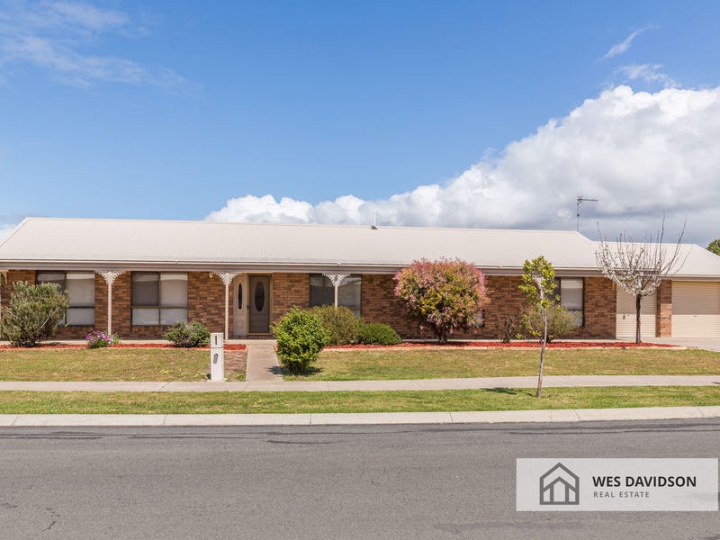 10 Fraser Drive, Horsham, VIC 3400