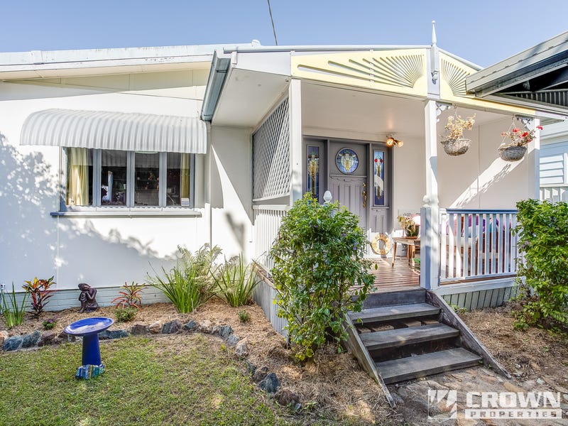 320 Scarborough Road, Scarborough, Qld 4020