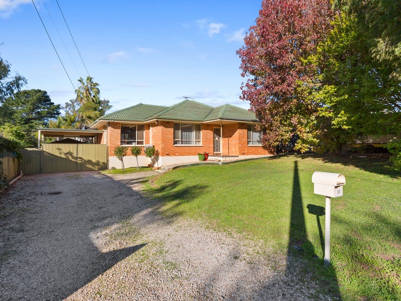 11 Heather Drive, Ridgehaven, SA 5097 Property Details