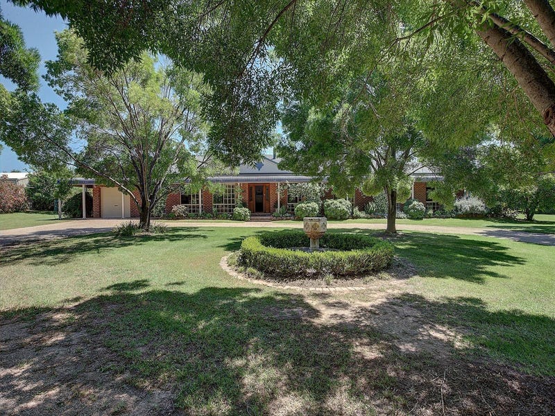 2 Wiradjuri Close, Putta Bucca, NSW 2850