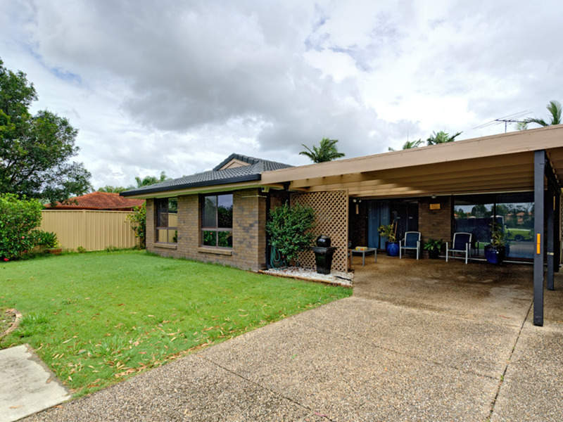 15 Leopardwood Street, Runcorn, Qld 4113 Property Details