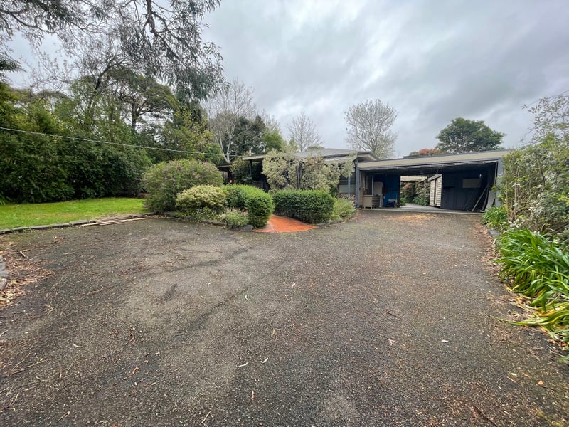 14 Army Road, Boronia, VIC 3155