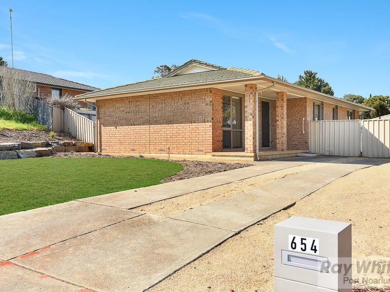 654 Brodie Road Huntfield Heights SA 5163 realestate .au