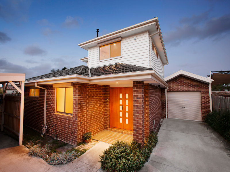 2/110 Hawker Street, Ivanhoe, Vic 3079 Property Details