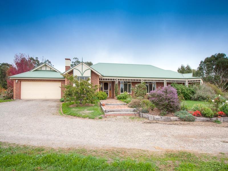 25 Mill Road, Romsey, Vic 3434 Property Details