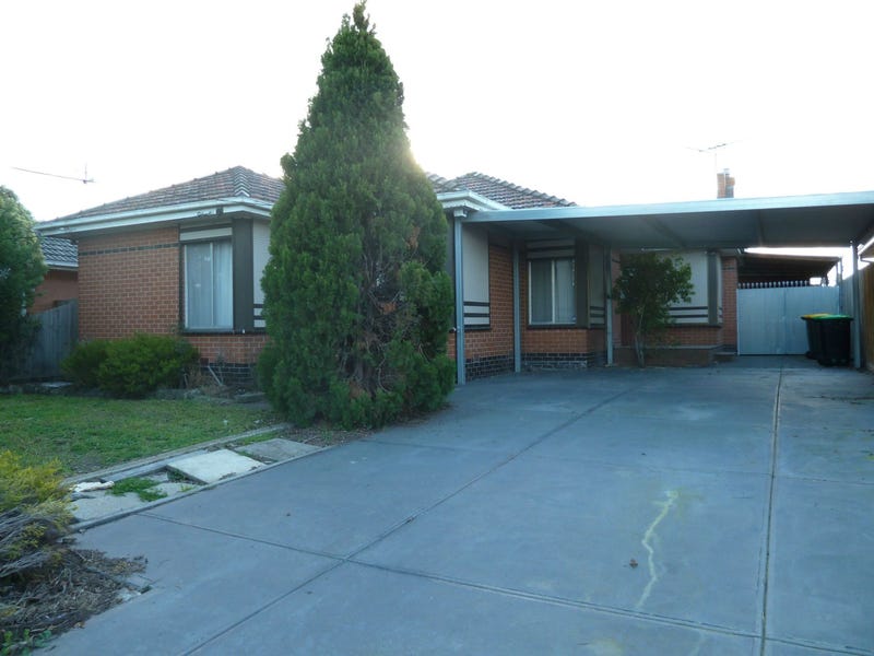 38 Westminster Drive, Avondale Heights, VIC 3034