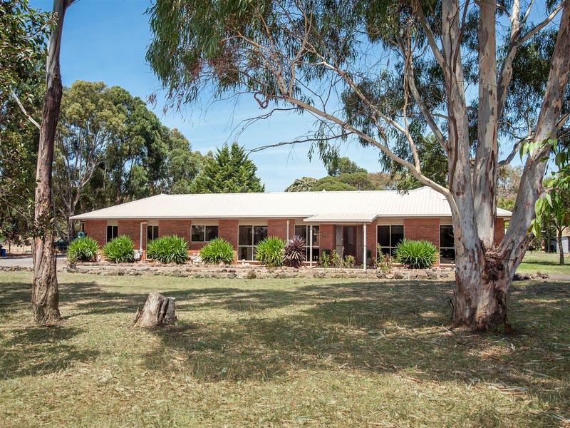 Real Estate Property For Sale In Hamilton Vic 3300 Realestate