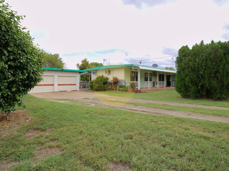 3 Bedroom Houses for Sale in Charters Towers, QLD Pg. 3