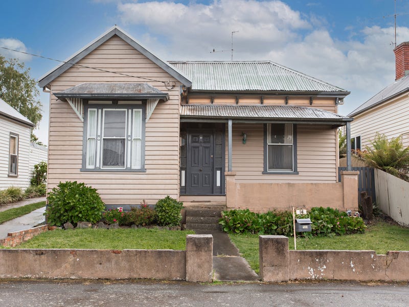 14 Queen Victoria Street, Newington, VIC 3350