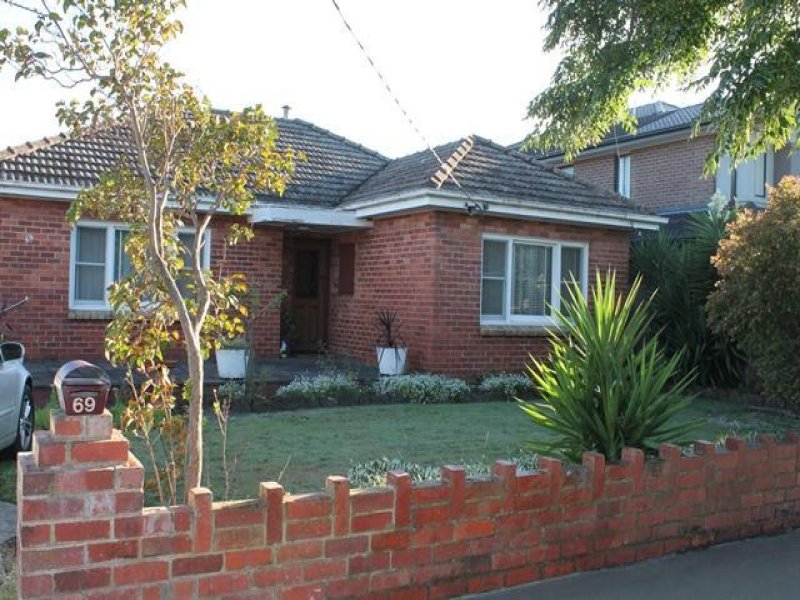 69 Deakin Street, Bentleigh East, VIC