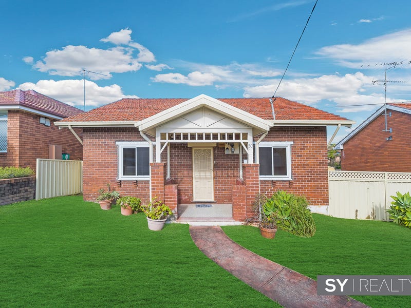 30 Mcpherson Street, Carlton, NSW 2218