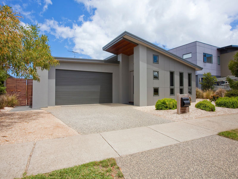 38 St Way, Torquay, Vic 3228 Property Details