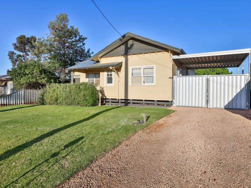 42 Main Avenue North, Merbein, Vic 3505 Property Details