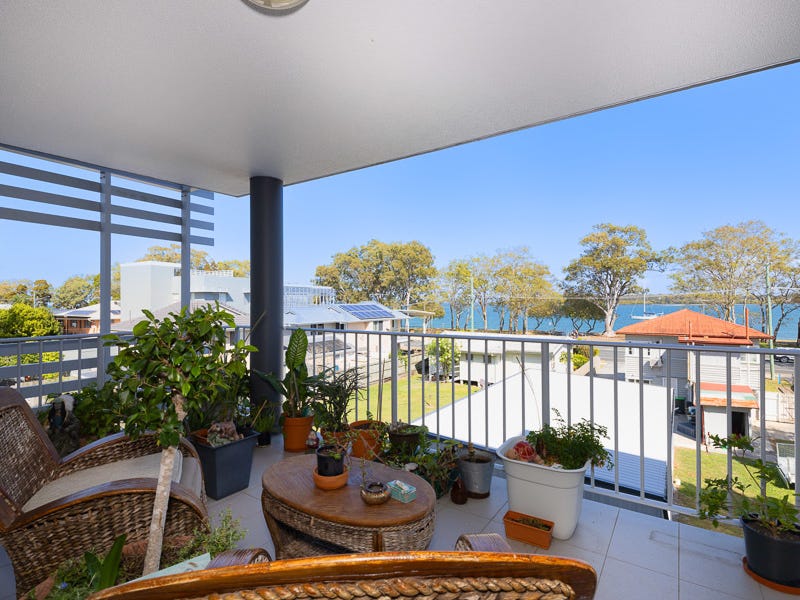 1 2 3 14 Clipper Street Bongaree Qld 4507