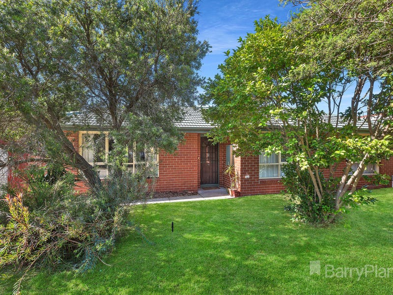 4 Lipton Drive, Frankston, Vic 3199 Property Details