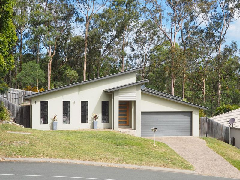 84 Woodlands Boulevard, Waterford, QLD 4133