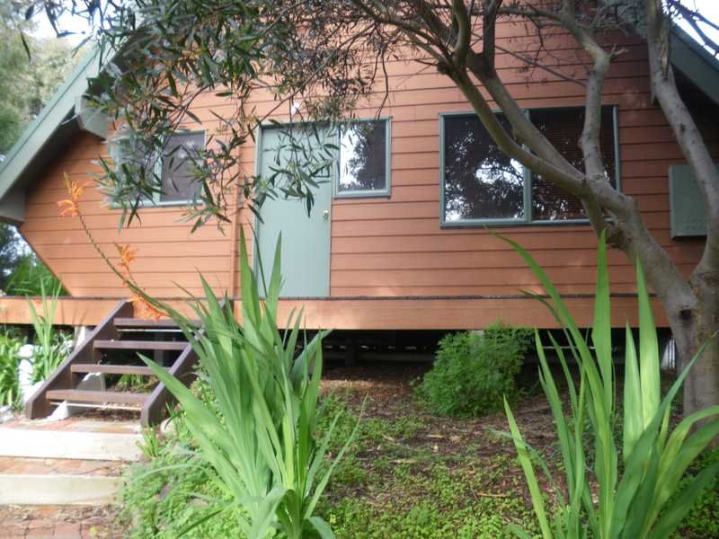 13 Sea Breeze Parade, Cape Paterson, VIC 3995