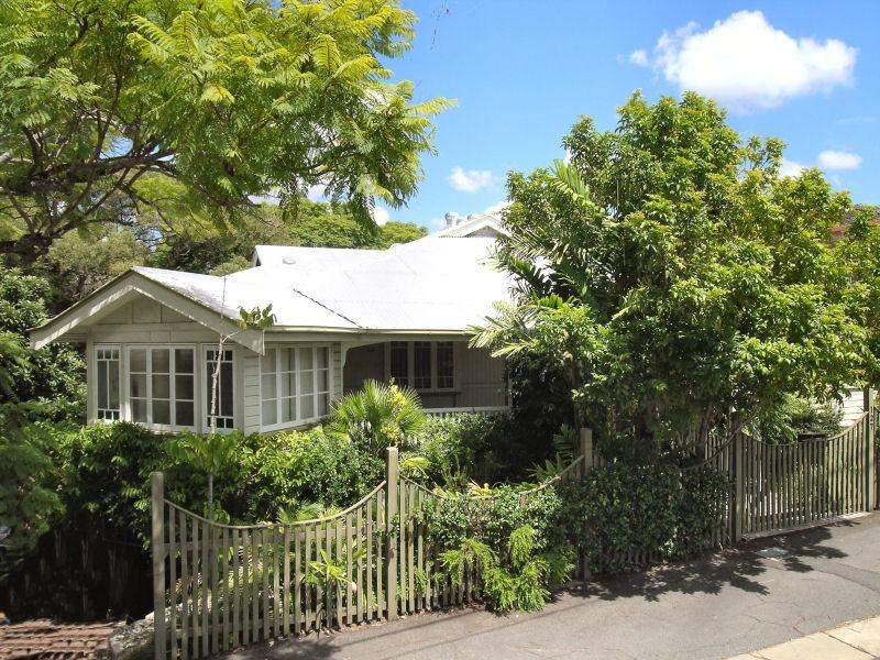 127 Dornoch Terrace, Highgate Hill, QLD 4101