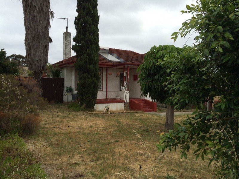 14 Parsons Street, Embleton, WA 6062