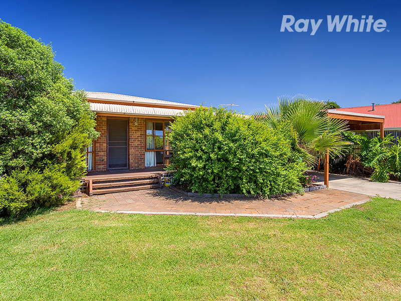 16 Carson Drive, Corowa, NSW 2646 Property Details