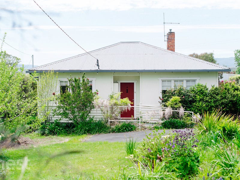 6 Main Road, Lanena, Tas 7275 Property Details
