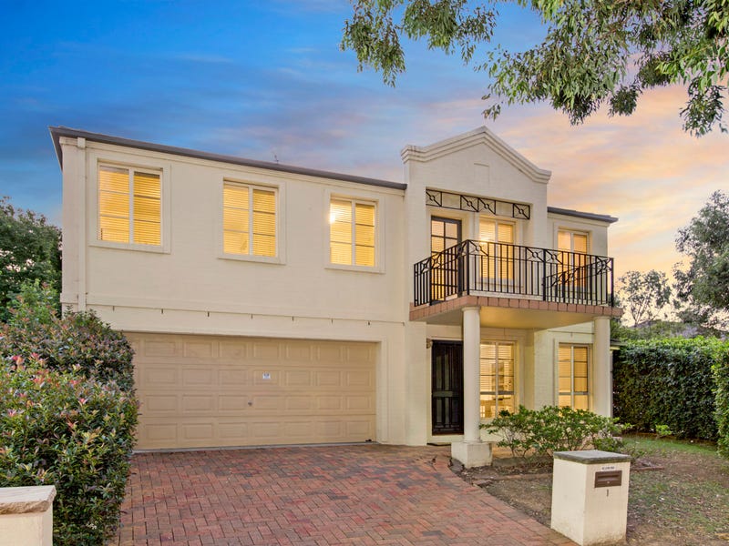 1 Arnold Janssen Drive, Beaumont Hills, NSW 2155