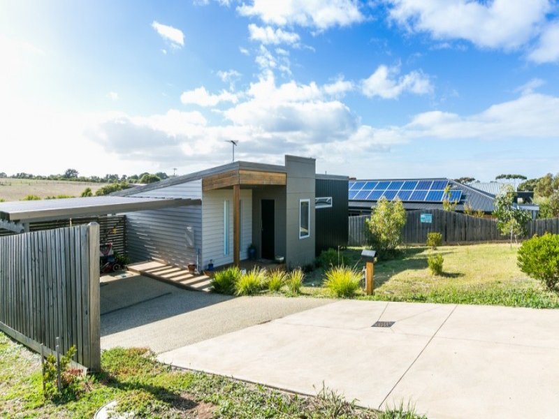 32 Briody Drive, Torquay, VIC 3228