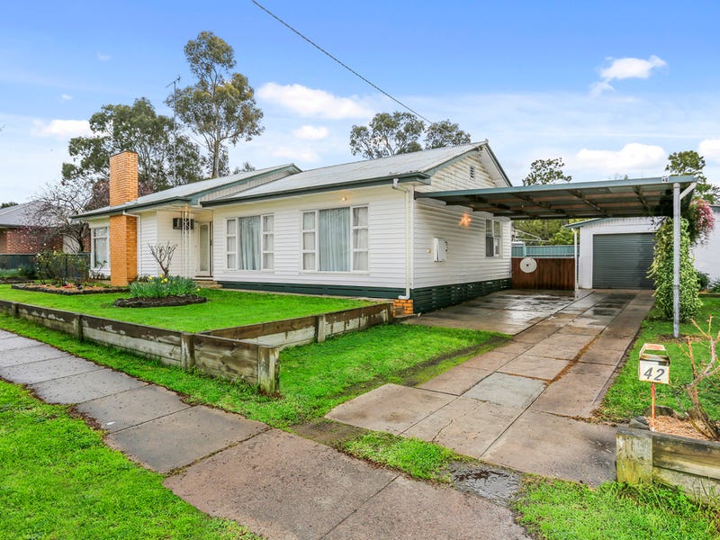 42 Burns Street, Hamilton, Vic 3300 Property Details