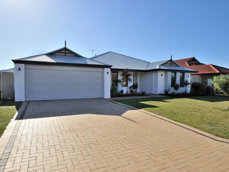 116 Harrington Waters Drive, Waikiki, WA 6169 Property Details