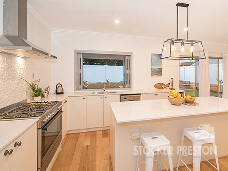 Lot 2/30 Beach Road, Dunsborough, WA 6281 Property Details