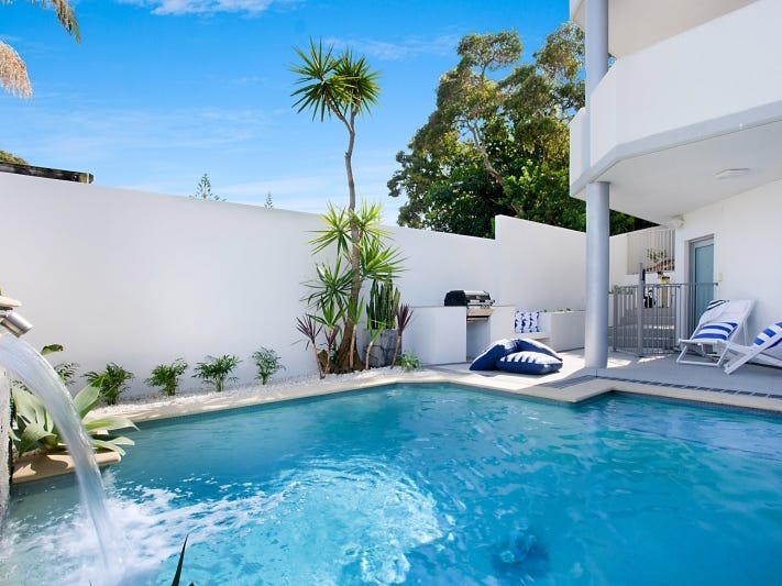 1/2089 Gold Coast Highway, Miami, Qld 4220 Property Details