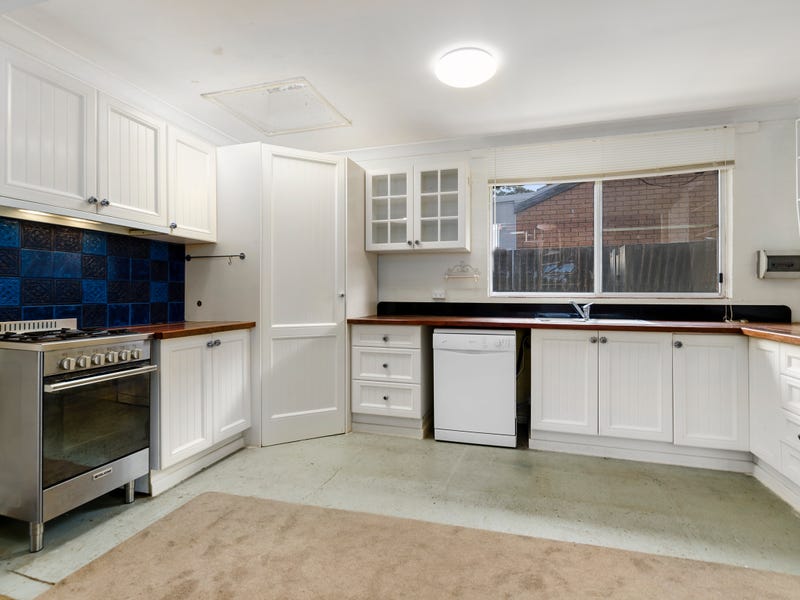 5 Renwick Drive, Mittagong, NSW 2575 Property Details