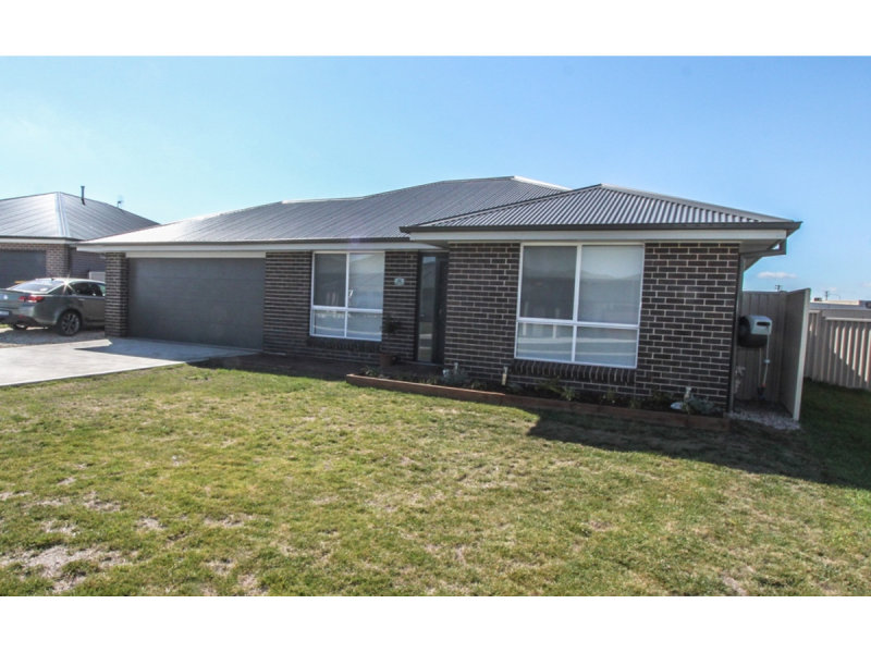 23 Amber Close, Kelso, NSW 2795