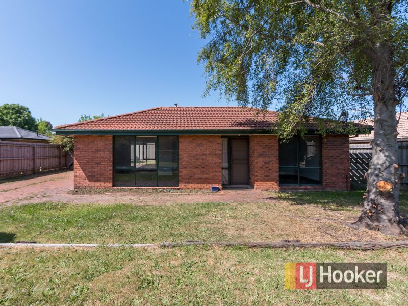 70 Racecourse Road, Pakenham, VIC 3810