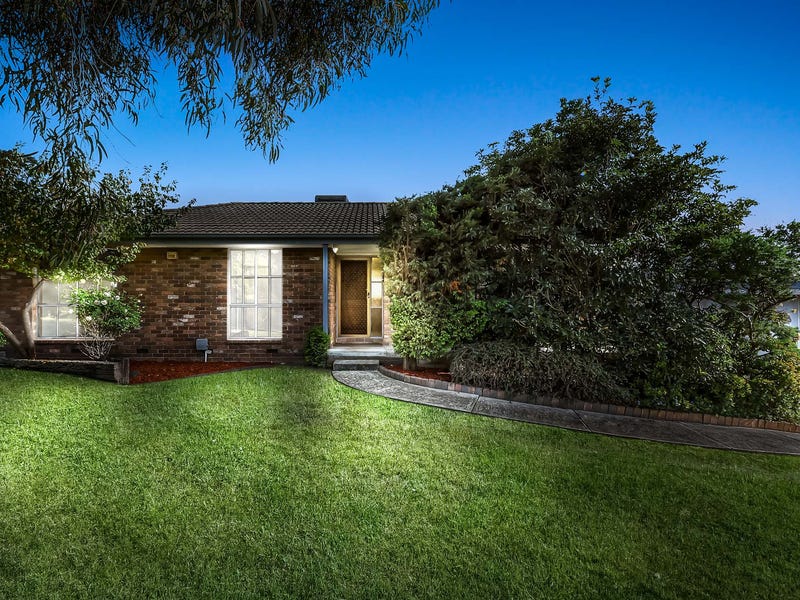 12 Mildura Crescent, Endeavour Hills, Vic 3802 House for Sale