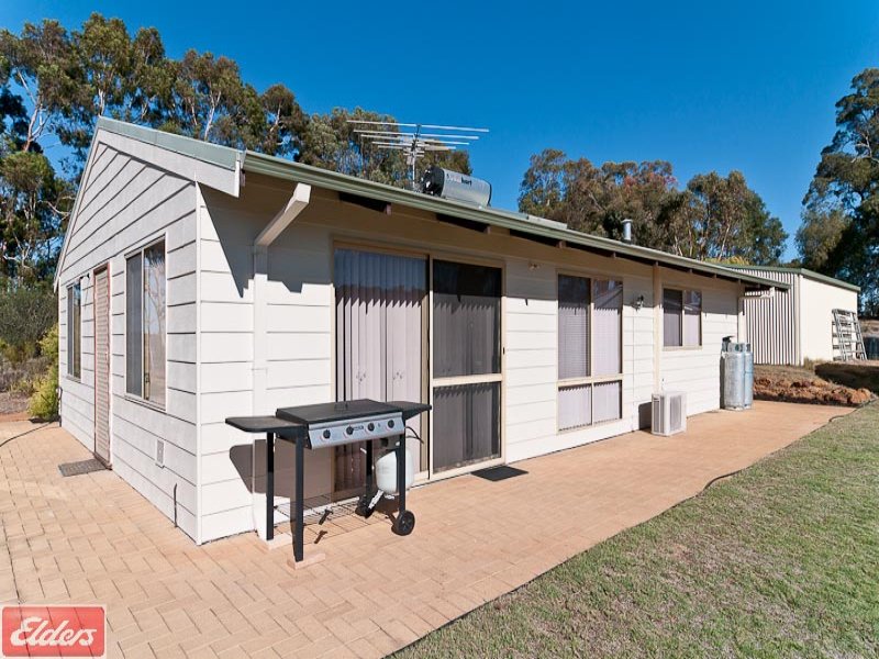 420 Kerun Road, Chidlow, WA 6556