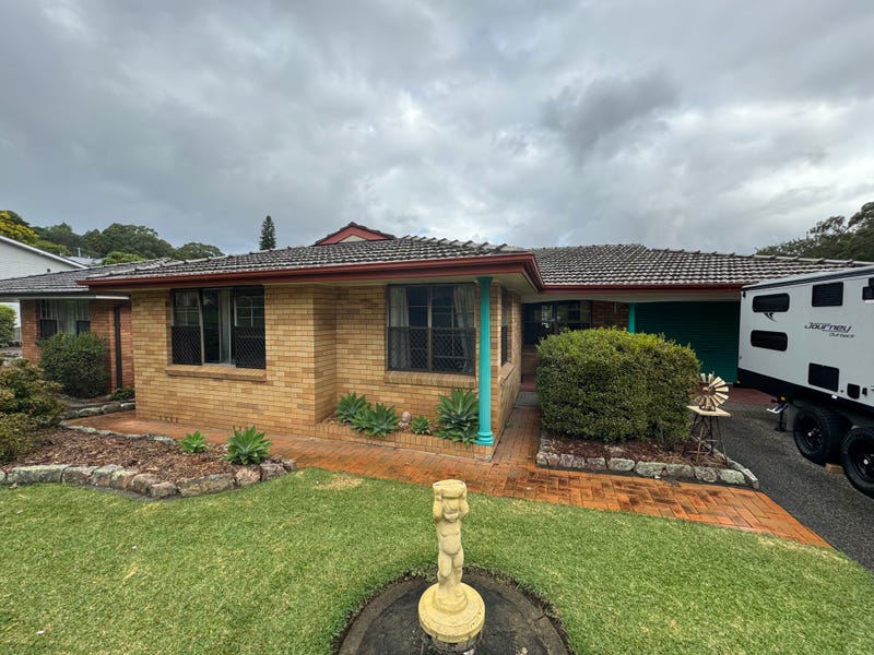 4 Carrick Close, Cardiff, NSW 2285