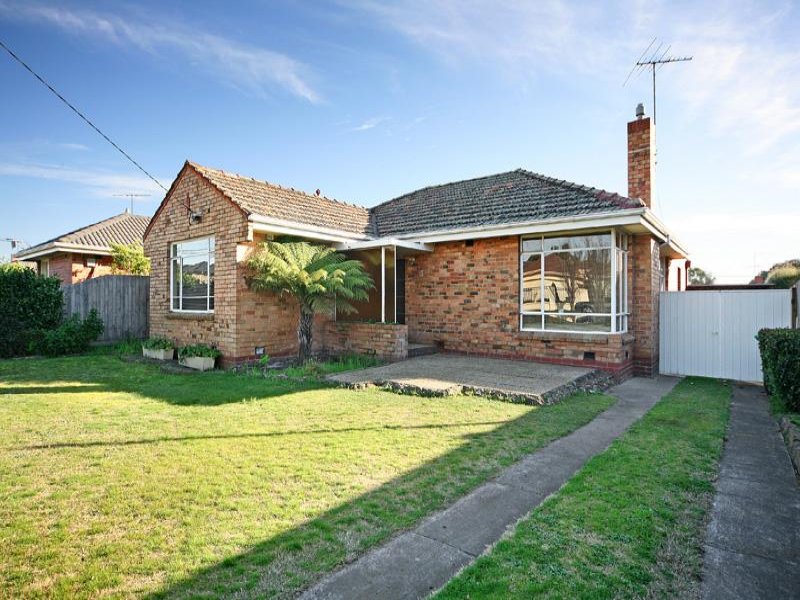 17 Huntley Road, Bentleigh, Vic 3204 Property Details