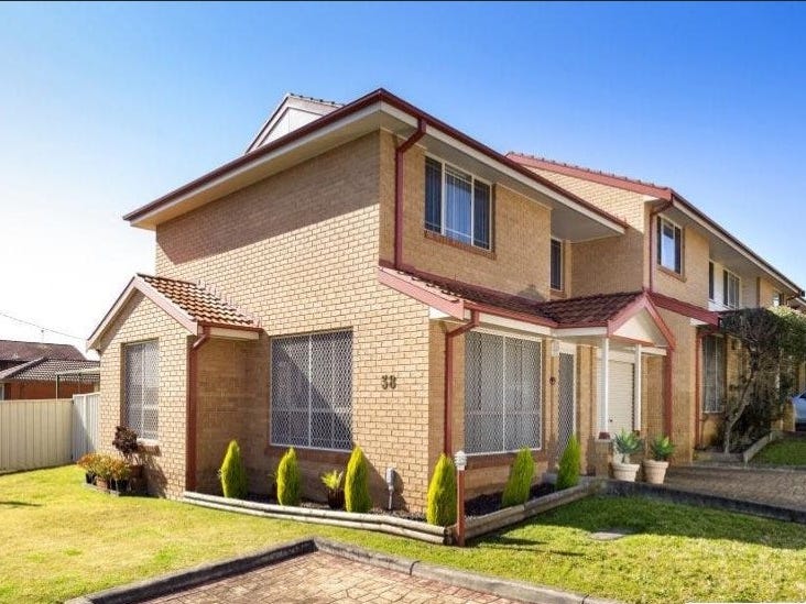 1/38 Railway Parade, Glenfield, NSW 2167